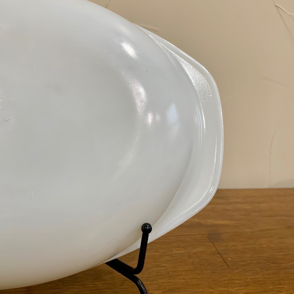 Pyrex Divided Dish 1.5 Qt | White Opal Glass | USA Made Ovenware - Picture 12 of 13